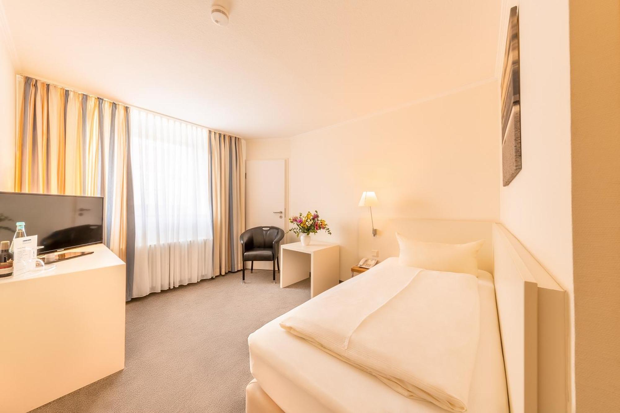 Michels Strandhotel Germania Norderney Buitenkant foto