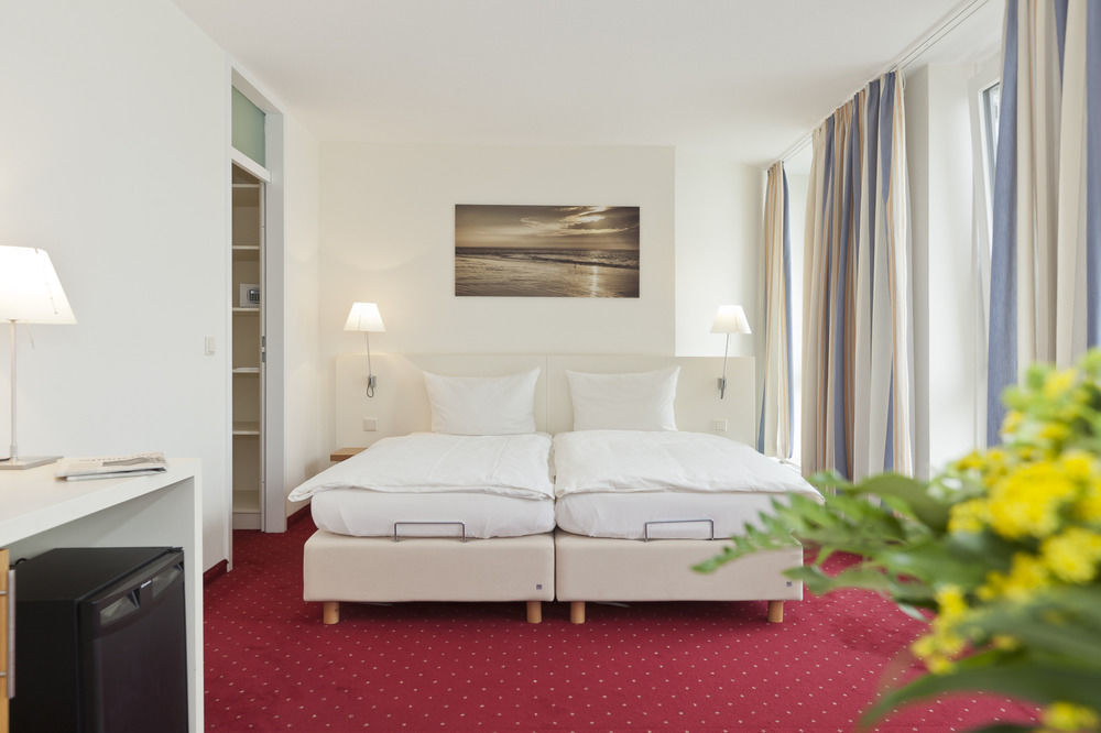 Michels Strandhotel Germania Norderney Buitenkant foto